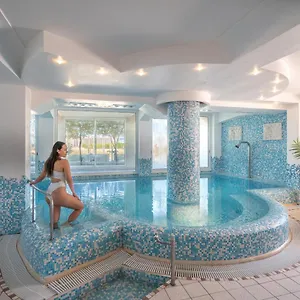 4* ホテル Baia Imperiale